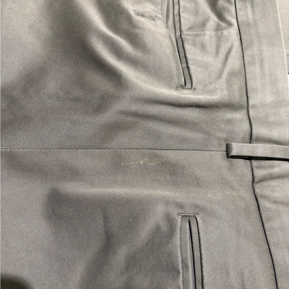 SOLD Banana Republic Chino Charcoal Emerson Pant 31x32 - Picture 4 of 7
